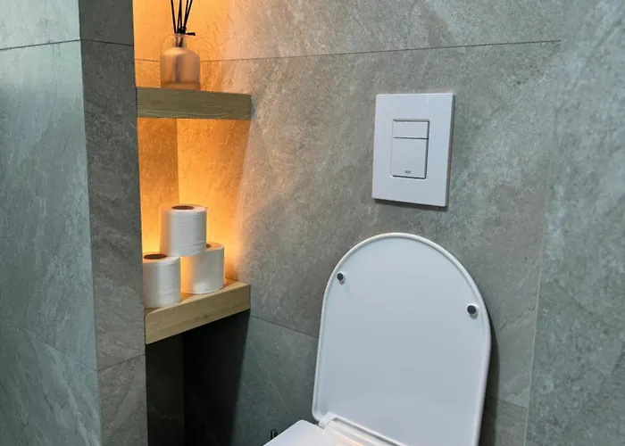 Loha Luxury 2 * Tirana